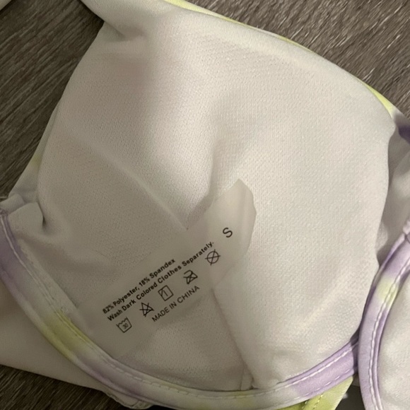 Bikini Set - Picture 4 of 4